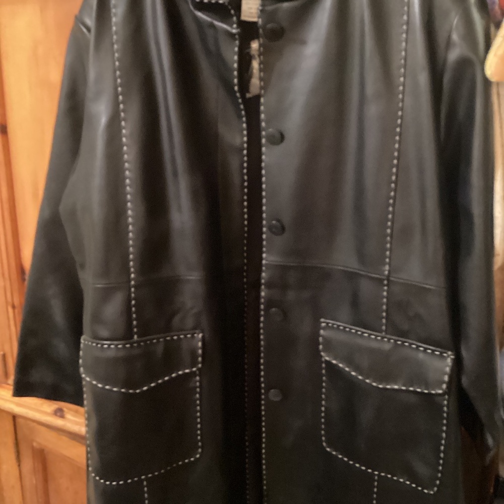 Vintage Faux Black Leather Cervelle NWOT Coat L
